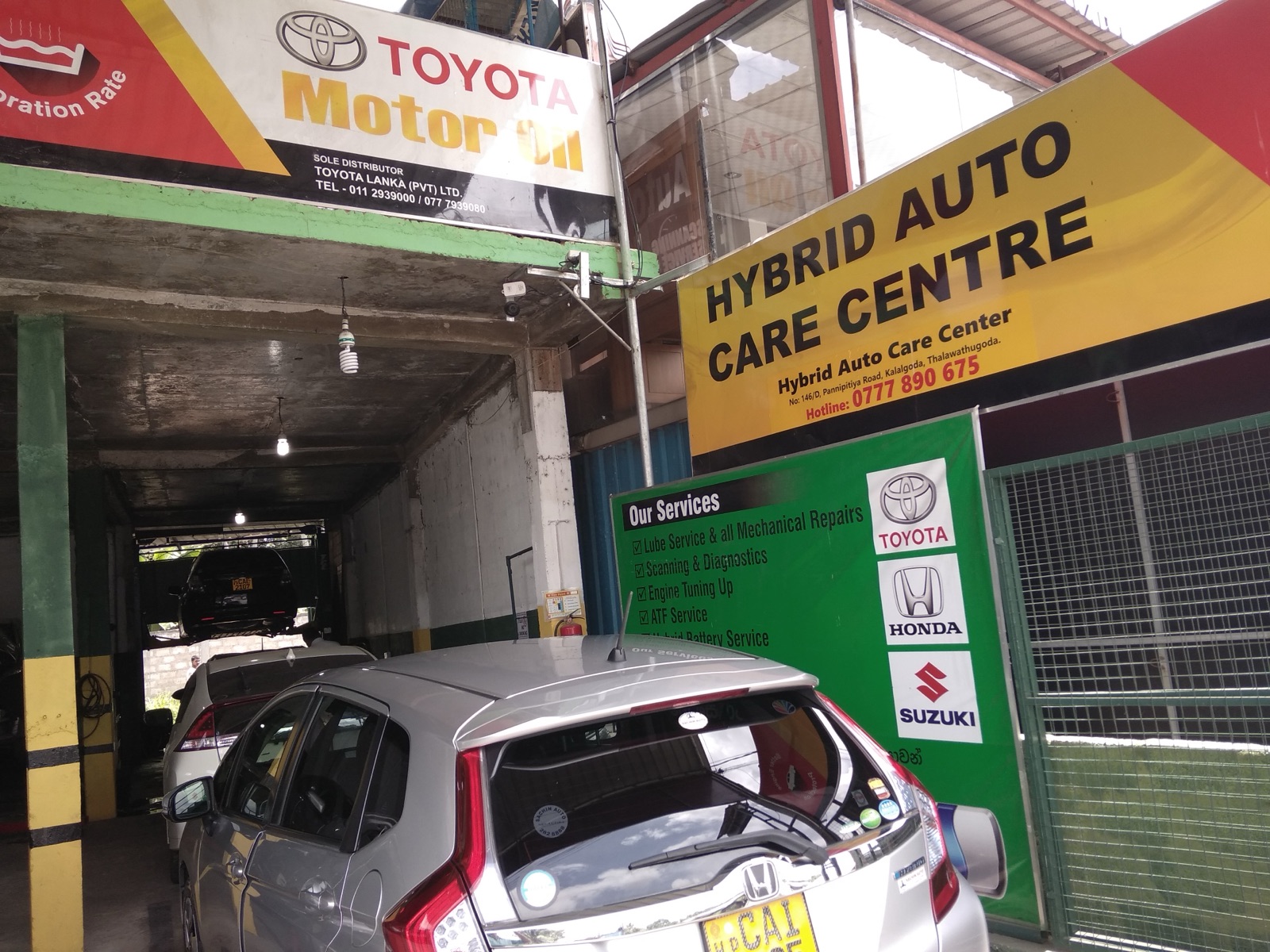 Hybrid Auto Care Center workshop